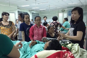 Thông tin tiếp vụ công an quật ngã người bán hàng rong