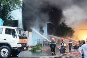 Vụ cháy ở Công ty Nệm Vạn Thành 'thiêu rụi' khoảng 85 tỉ đồng