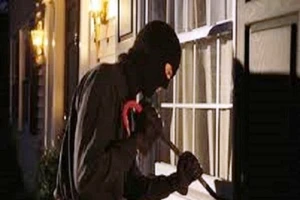 Nam thanh niên trộm két sắt nhiều tỉ đồng chơi game bắn cá