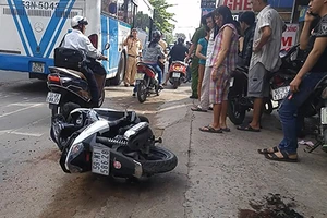 Thương tâm: Thiếu nữ bị xe buýt cán hai tay ở TP.HCM