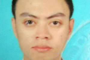 Giả thanh tra chính phủ lừa hàng trăm triệu chạy việc