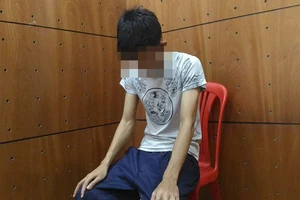 Tạm giữ nghi can dâm ô bé gái 14 tuổi 