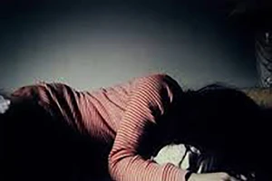 Nam thanh niên dùng clip nóng tống tiền bạn gái 9X