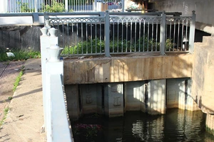 Thi thể người phụ nữ 35 tuổi trên kênh Nhiêu Lộc