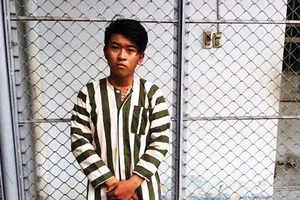 Kẻ giết nữ sinh nhét trong thùng xốp bị truy tố 2 tội