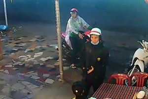 Camera ghi lại quá trình dàn cảnh tinh vi để trộm xe