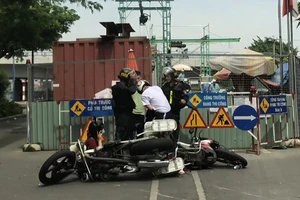 Đình chỉ CSCĐ liên quan đến clip lên gối học sinh