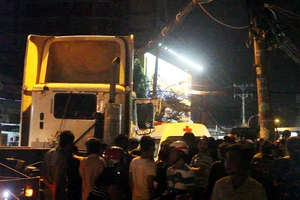 Người đàn ông bị container cán tử vong trong đêm 