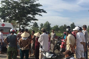 Nam thanh niên tử vong trong tư thế treo cổ ở bụi cây