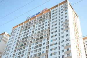 Cháy tủ lạnh, cư dân chung cư quận 12 náo loạn