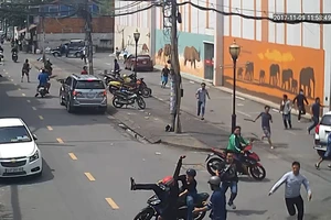 Băng trộm công nghệ cao chuyên đá nóng xe SH ở Sài Gòn