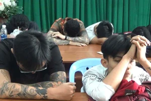 Hàng chục người phê ma túy trong nhà hàng quận 1