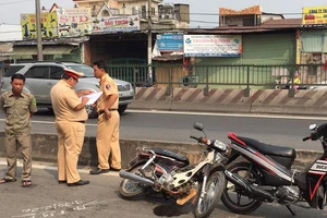 Về quê ăn Tết, cả gia đình 4 người gặp nạn