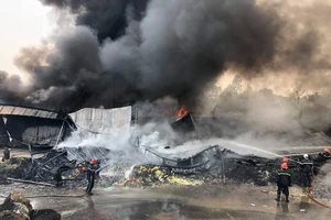 Phó thủ tướng khen Cảnh sát PCCC TP.HCM