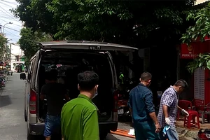 1 người Canada chết trong phòng trọ ở Tân Bình