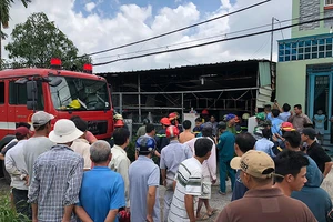 Quận Thủ Đức: Ghen với vợ, người đàn ông 50 tuổi gây cháy nhà