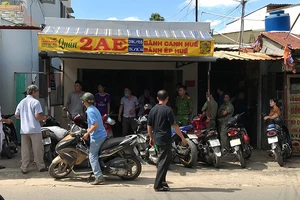 Gia đình sống gần nhau nhưng không biết con trai treo cổ