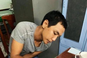  Thanh niên 'đá xế' bị tóm sau 2 giờ đồng hồ