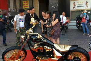 Dàn 'siêu xe' của Phúc XO chỉ mạ đồng và bị cà khung