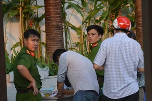 Quận 3: Gạch công trình rơi trúng đầu làm 1 phụ nữ tử vong