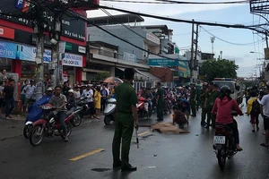 Cô gái 16 tuổi đi báo tin bà cố mất thì bị xe tải cán qua