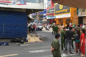  Điều tra vụ tài xế bỏ đi sau va chạm đôi nam nữ ở Tân Phú