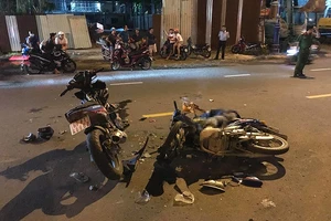 Tông xe máy trực diện, 1 người chết tại chỗ