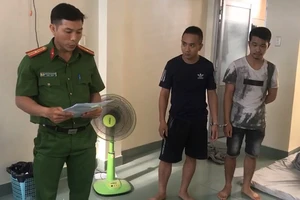 Bắt khẩn cấp nhóm cho vay nặng lãi ở quận Tân Bình