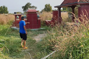 Nghi xương người bị đốt ở đồng mả tại huyện Củ Chi