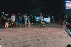 Bình Chánh: Nghi chở thuốc lá lậu, 1 người bị trúng đạn chết