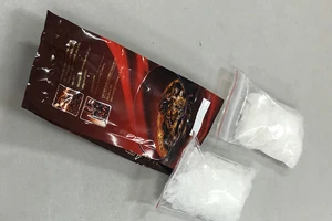 Công an quận Tân Bình bắt 4 người tàng trữ ma túy