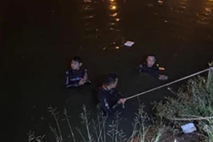 2 phụ nữ nhảy kênh Tàu Hủ sau cuộc cãi vã