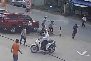 Thông tin ban đầu vụ giật dây chuyền, cướp xe ở Bình Chánh