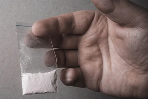 Chạy xe ôm kiêm giao ma túy