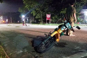 Tông xe máy trong đường nội bộ, người đàn ông tử vong