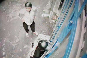 Chồng cũ nợ tiền, ly dị 22 năm cũng bị khủng bố đòi nợ