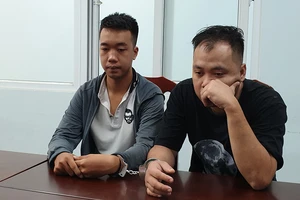 11 người phê ma túy trong chung cư ở quận 8