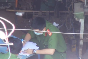 1 người chết bất thường trong kho xưởng ở quận Bình Tân