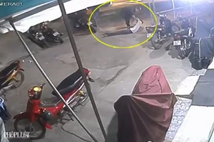 Bắt được ‘nhân vật chính’ vụ ghẹo phụ nữ, 2 người thương vong