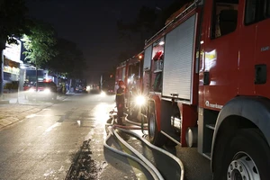 Cháy dữ dội ở kho đông lạnh gần 3000m2 ở Bình Tân