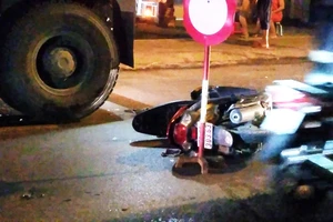 Nam thanh niên tử vong trước đầu xe ben sau tiếng động mạnh