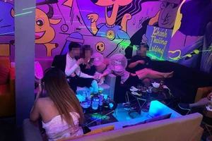 4 người dương tính ma túy trong quán pub ở quận 1