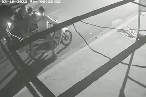 Khởi tố, tạm giam 12 người vụ hỗn chiến ở Hóc Môn 