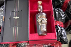 Kho rượu ngoại cực khủng, trị giá hơn 1 tỉ đồng nghi nhập lậu