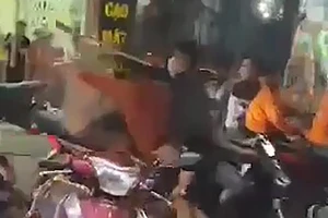 Lời khai nhóm mang hung khí chuẩn bị hỗn chiến từ việc giật cô hồn