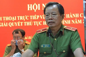 Người dân muốn giữ sổ hộ khẩu làm kỷ niệm, Công an TP.HCM nói gì