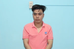 2 cô gái bán mỹ phẩm online bị kẻ giả nữ cướp, hiếp dâm