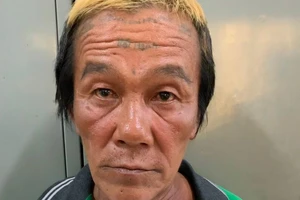 Khởi tố, tạm giam ông xe ôm ‘cướp cạn’ ở Bến xe Miền Tây