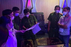 TP.HCM: Đình chỉ 26 quán karaoke, bar vi phạm PCCC
