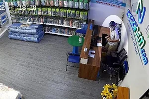 Tích cóp 1 năm để mua iPhone, bị trộm lấy trong vài giây